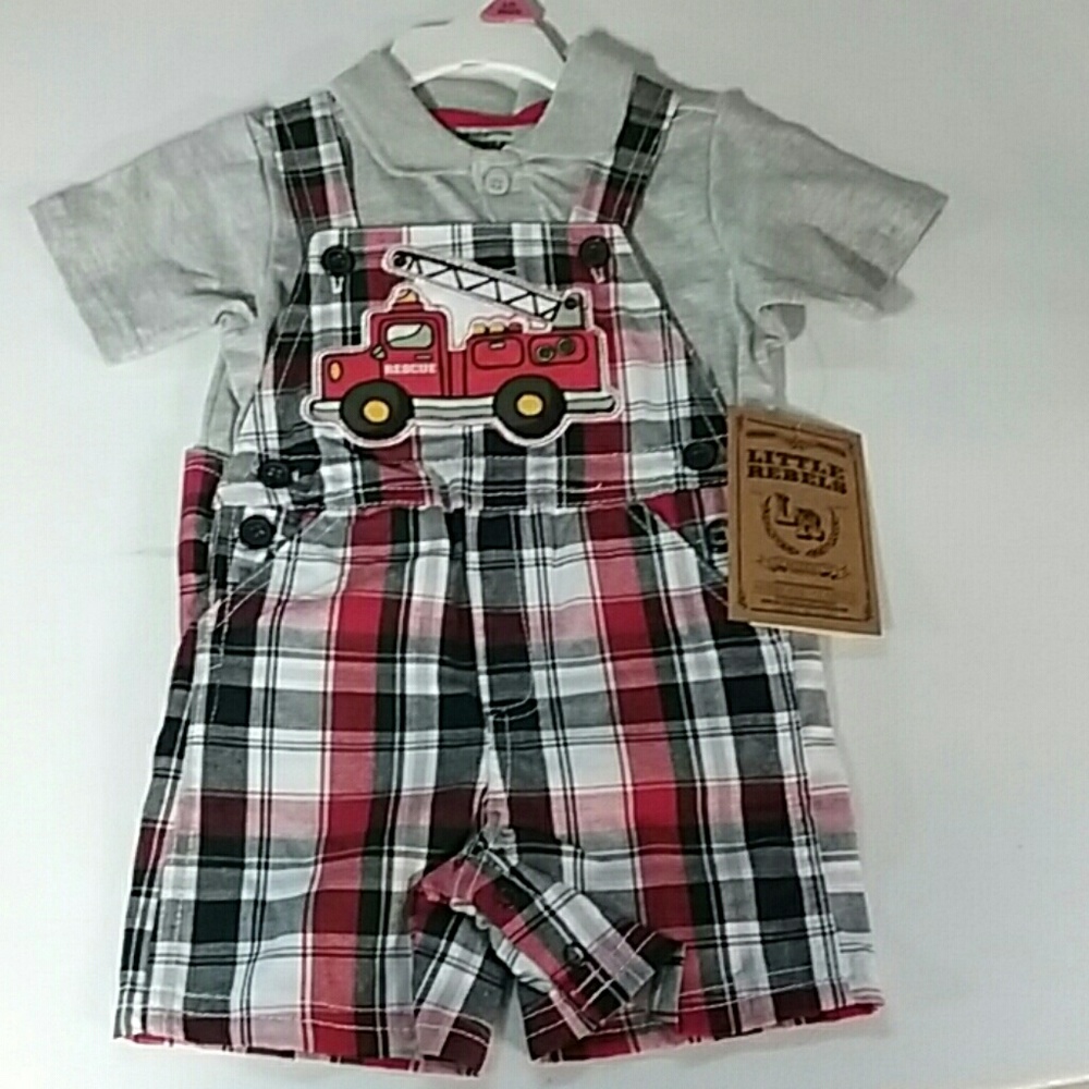 Infant boys short outfit